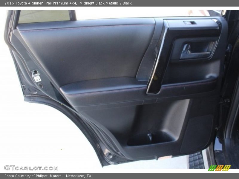 Midnight Black Metallic / Black 2016 Toyota 4Runner Trail Premium 4x4