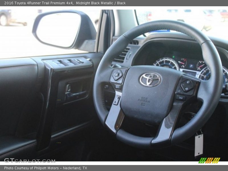 Midnight Black Metallic / Black 2016 Toyota 4Runner Trail Premium 4x4