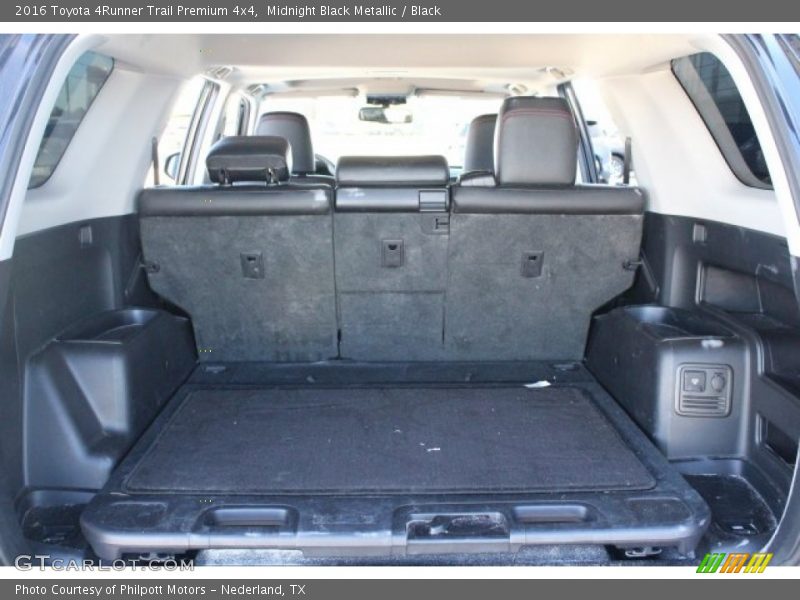 Midnight Black Metallic / Black 2016 Toyota 4Runner Trail Premium 4x4
