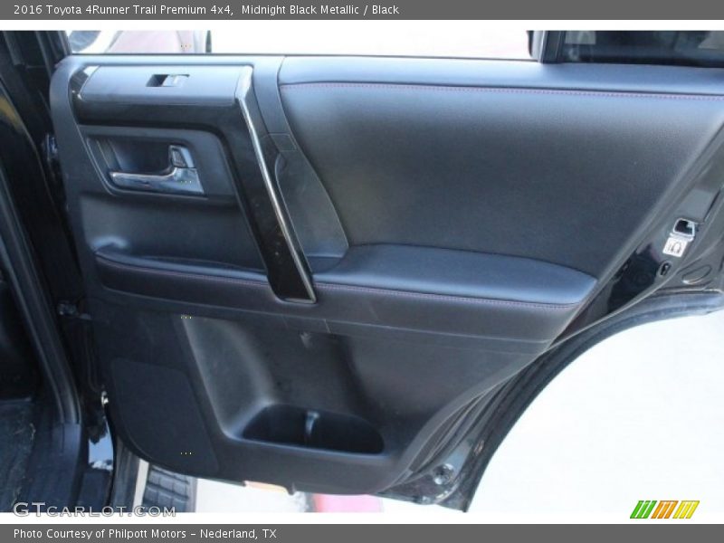 Midnight Black Metallic / Black 2016 Toyota 4Runner Trail Premium 4x4