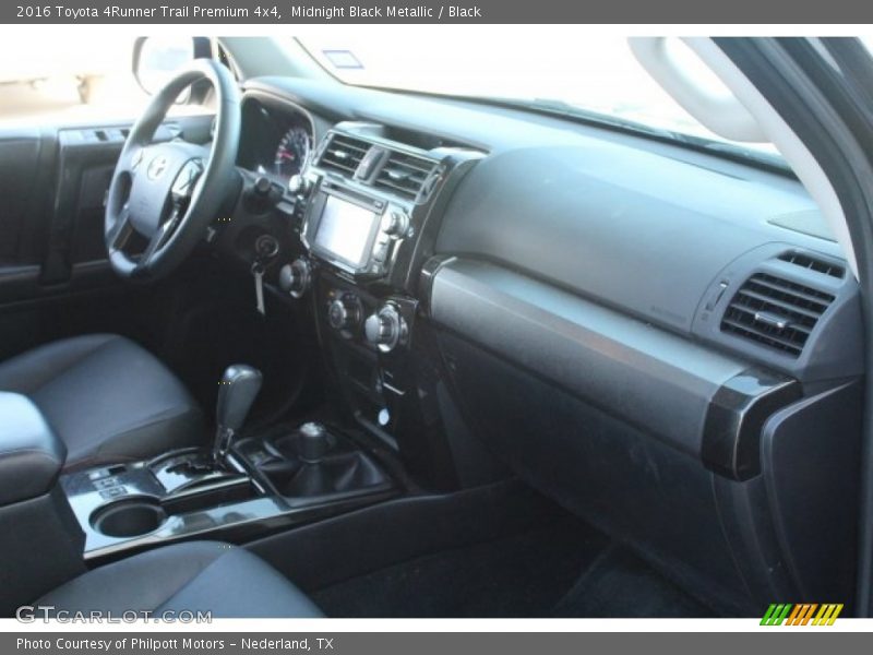 Midnight Black Metallic / Black 2016 Toyota 4Runner Trail Premium 4x4