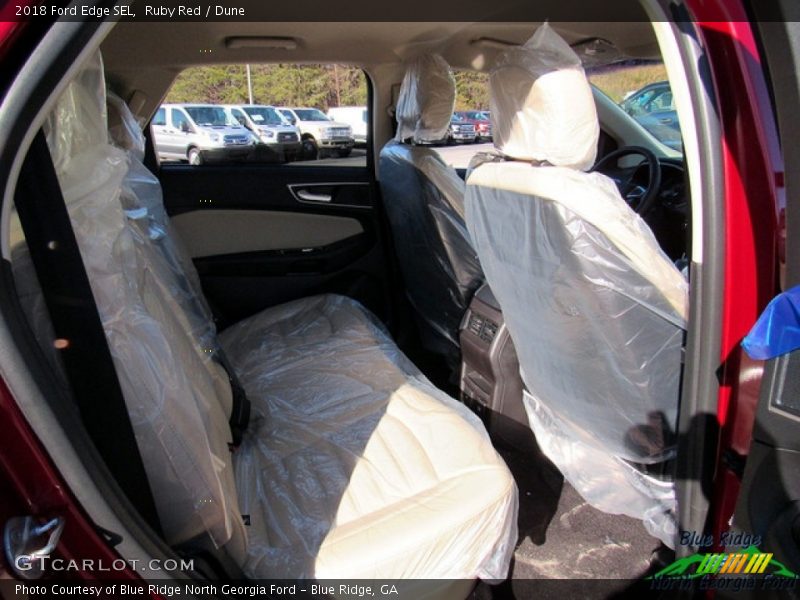 Ruby Red / Dune 2018 Ford Edge SEL