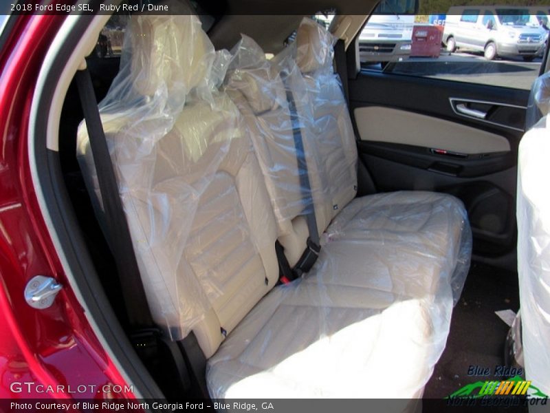 Ruby Red / Dune 2018 Ford Edge SEL
