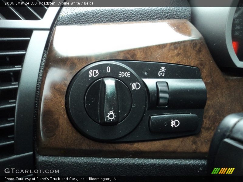 Alpine White / Beige 2006 BMW Z4 3.0i Roadster