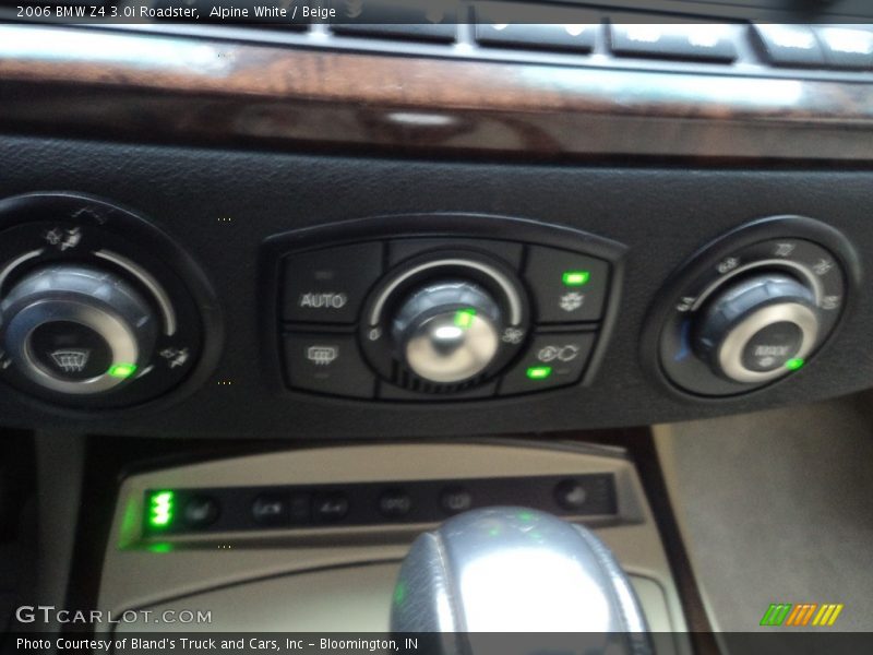 Alpine White / Beige 2006 BMW Z4 3.0i Roadster