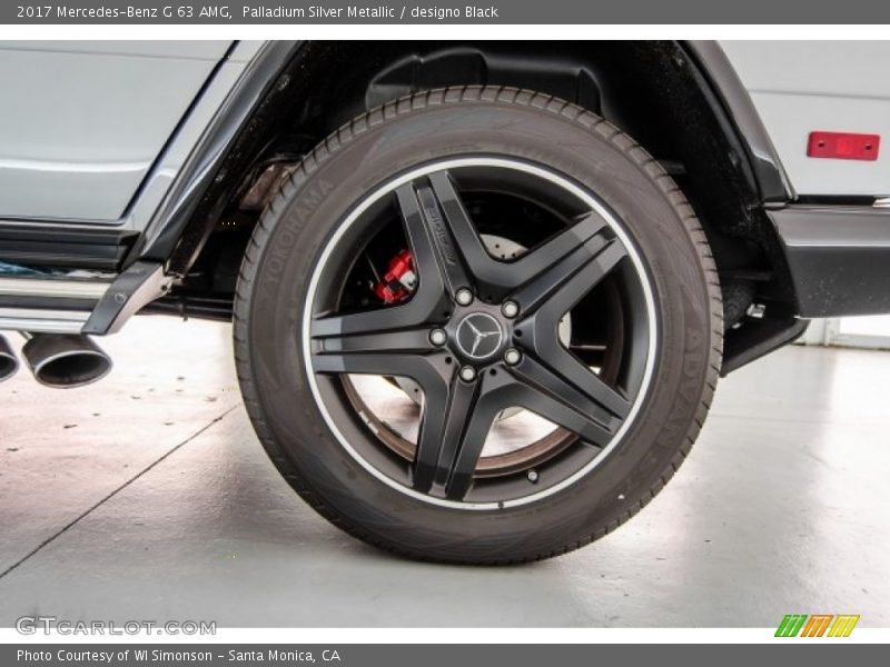 Palladium Silver Metallic / designo Black 2017 Mercedes-Benz G 63 AMG