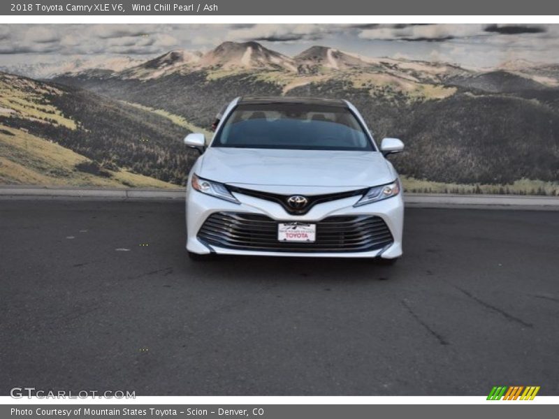 Wind Chill Pearl / Ash 2018 Toyota Camry XLE V6