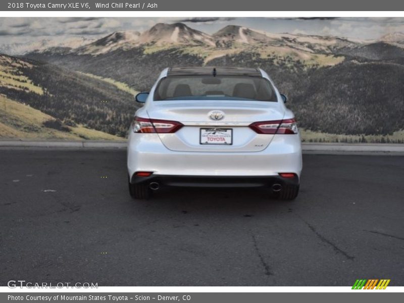 Wind Chill Pearl / Ash 2018 Toyota Camry XLE V6