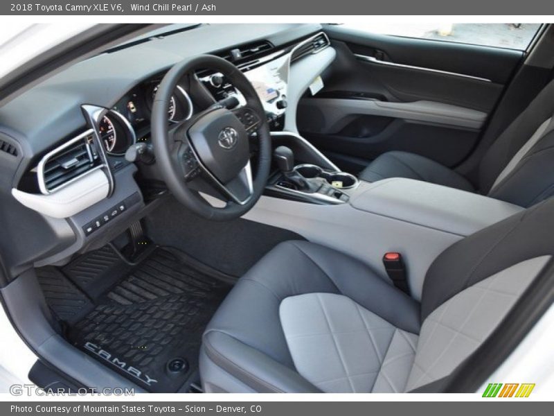Wind Chill Pearl / Ash 2018 Toyota Camry XLE V6