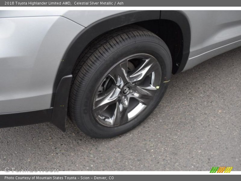 Celestial Silver Metallic / Ash 2018 Toyota Highlander Limited AWD