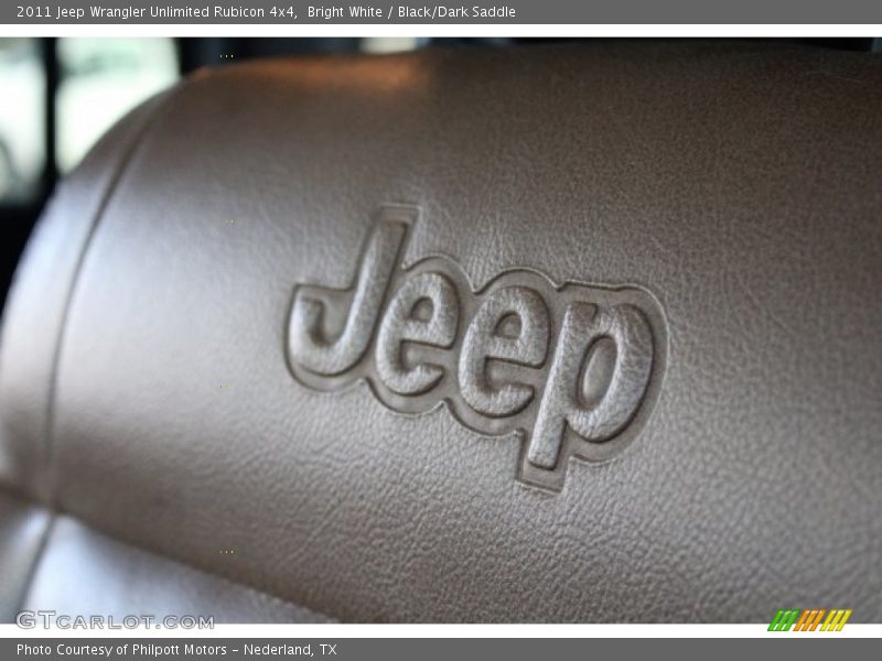 Bright White / Black/Dark Saddle 2011 Jeep Wrangler Unlimited Rubicon 4x4