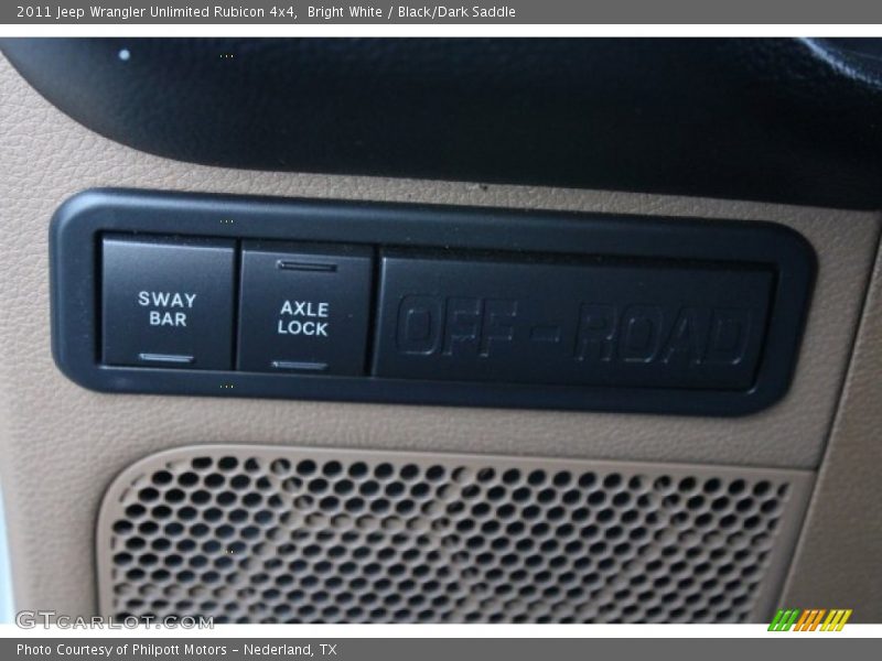 Bright White / Black/Dark Saddle 2011 Jeep Wrangler Unlimited Rubicon 4x4