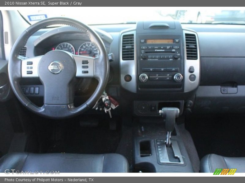 Super Black / Gray 2010 Nissan Xterra SE