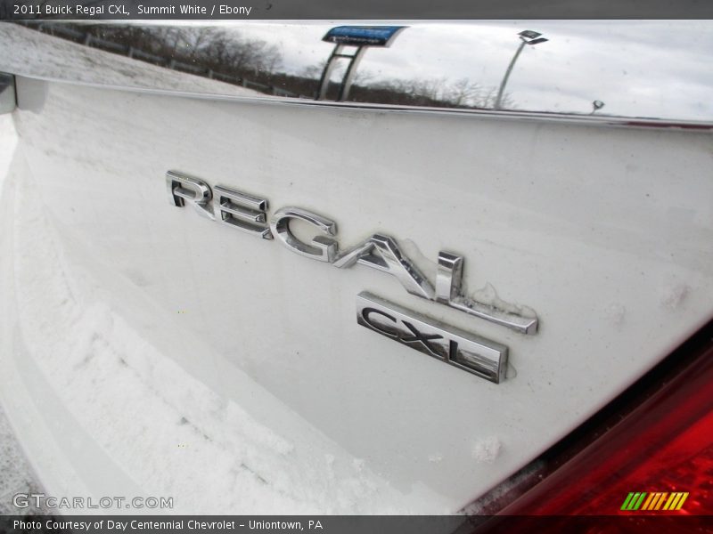 Summit White / Ebony 2011 Buick Regal CXL
