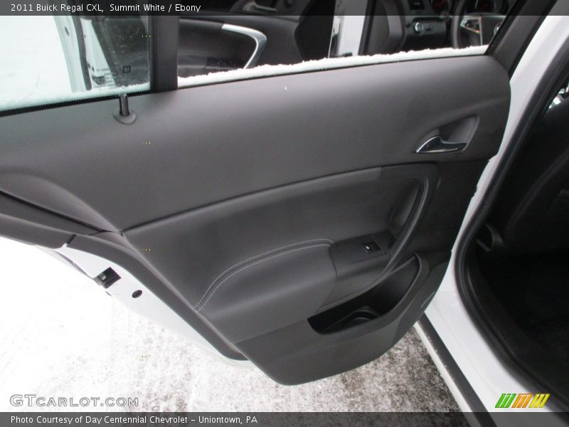 Summit White / Ebony 2011 Buick Regal CXL