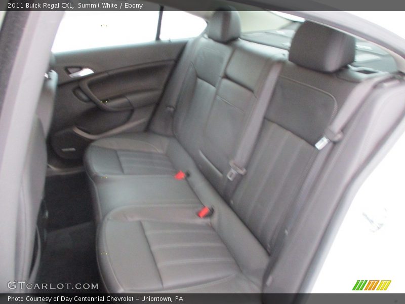 Summit White / Ebony 2011 Buick Regal CXL