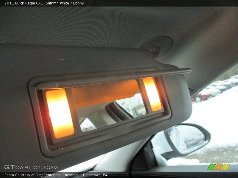 Summit White / Ebony 2011 Buick Regal CXL