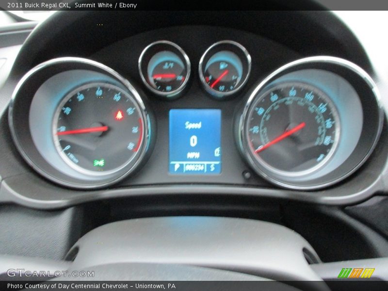 Summit White / Ebony 2011 Buick Regal CXL