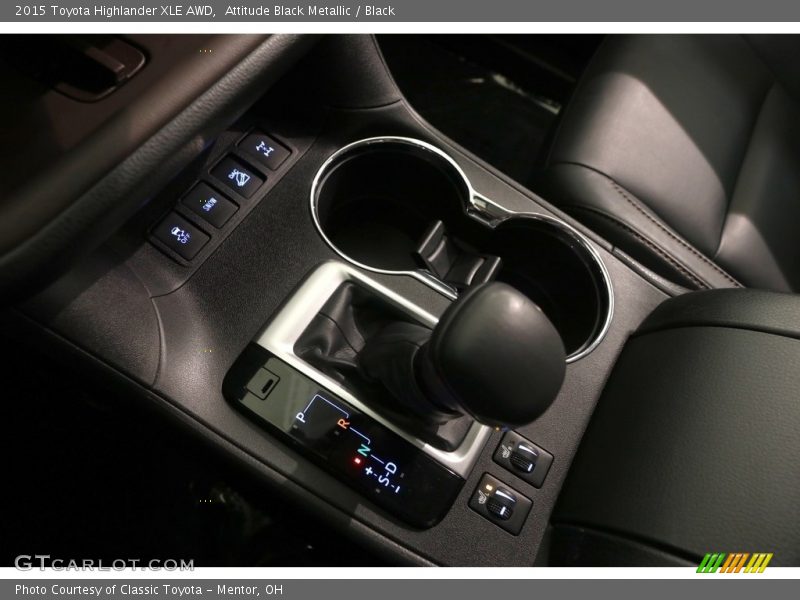 Attitude Black Metallic / Black 2015 Toyota Highlander XLE AWD