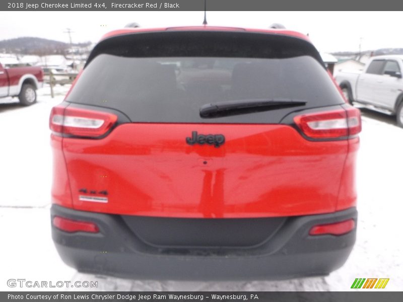 Firecracker Red / Black 2018 Jeep Cherokee Limited 4x4