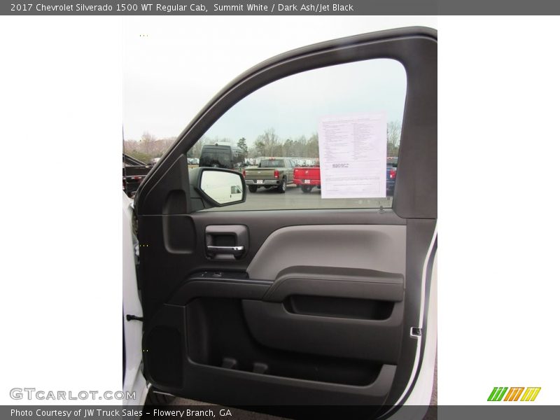 Summit White / Dark Ash/Jet Black 2017 Chevrolet Silverado 1500 WT Regular Cab