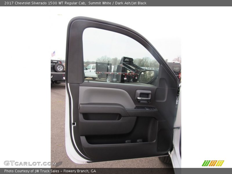 Summit White / Dark Ash/Jet Black 2017 Chevrolet Silverado 1500 WT Regular Cab
