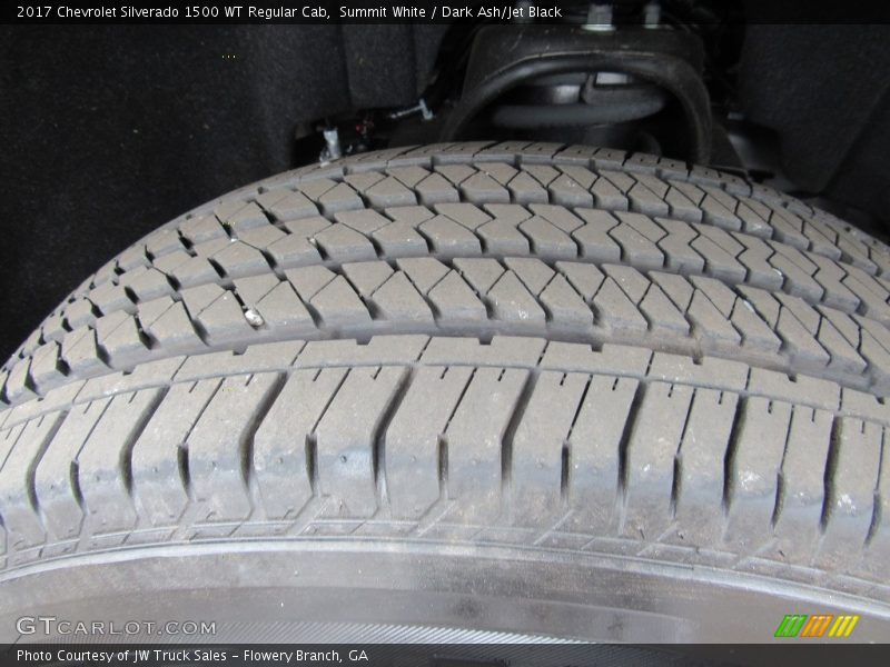 Summit White / Dark Ash/Jet Black 2017 Chevrolet Silverado 1500 WT Regular Cab