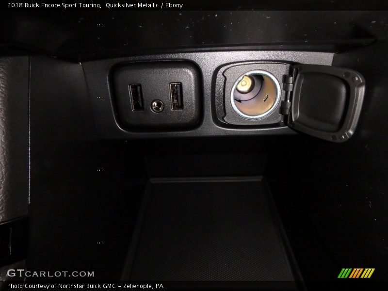 Quicksilver Metallic / Ebony 2018 Buick Encore Sport Touring