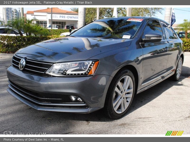 Platinum Gray Metallic / Titan Black 2017 Volkswagen Jetta SEL