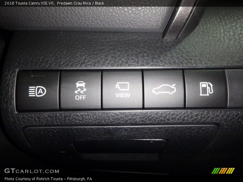 Predawn Gray Mica / Black 2018 Toyota Camry XSE V6