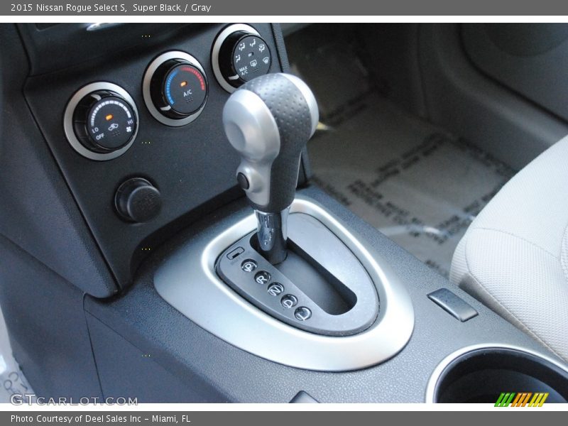 Super Black / Gray 2015 Nissan Rogue Select S