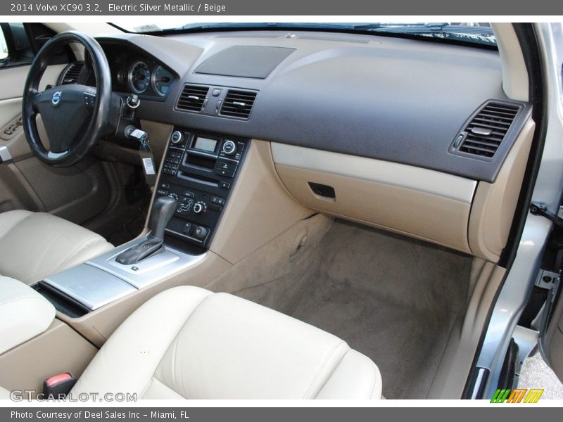 Electric Silver Metallic / Beige 2014 Volvo XC90 3.2
