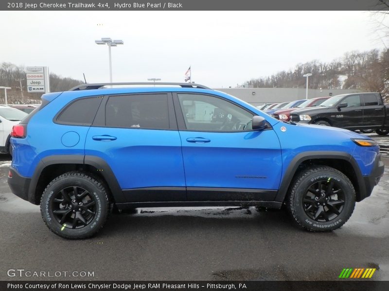 Hydro Blue Pearl / Black 2018 Jeep Cherokee Trailhawk 4x4