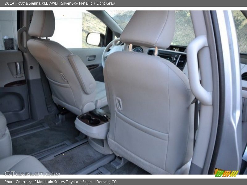 Silver Sky Metallic / Light Gray 2014 Toyota Sienna XLE AWD