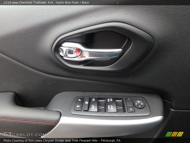 Hydro Blue Pearl / Black 2018 Jeep Cherokee Trailhawk 4x4