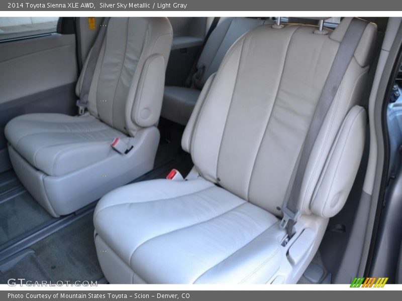 Silver Sky Metallic / Light Gray 2014 Toyota Sienna XLE AWD