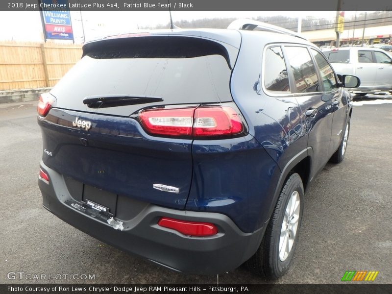 Patriot Blue Pearl / Black 2018 Jeep Cherokee Latitude Plus 4x4