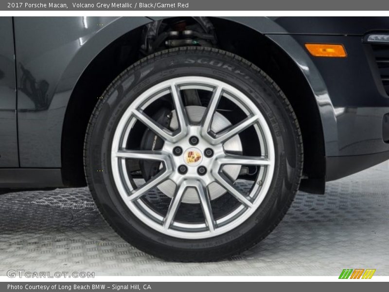  2017 Macan  Wheel