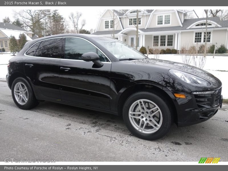 Black / Black 2015 Porsche Macan S