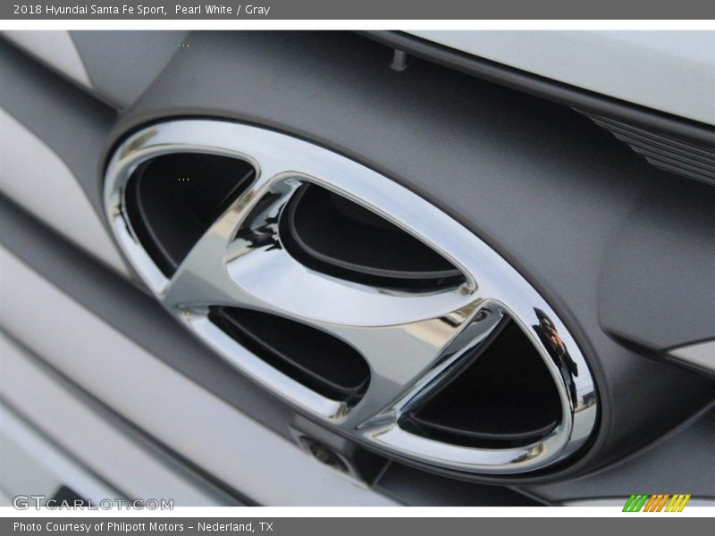 Pearl White / Gray 2018 Hyundai Santa Fe Sport