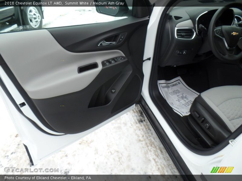 Summit White / Medium Ash Gray 2018 Chevrolet Equinox LT AWD