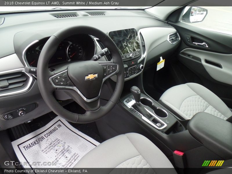 Summit White / Medium Ash Gray 2018 Chevrolet Equinox LT AWD