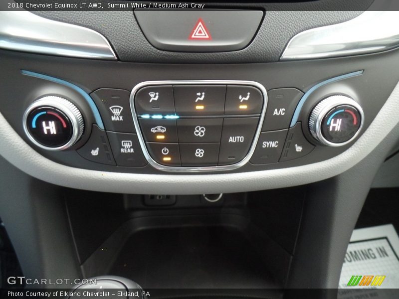 Summit White / Medium Ash Gray 2018 Chevrolet Equinox LT AWD