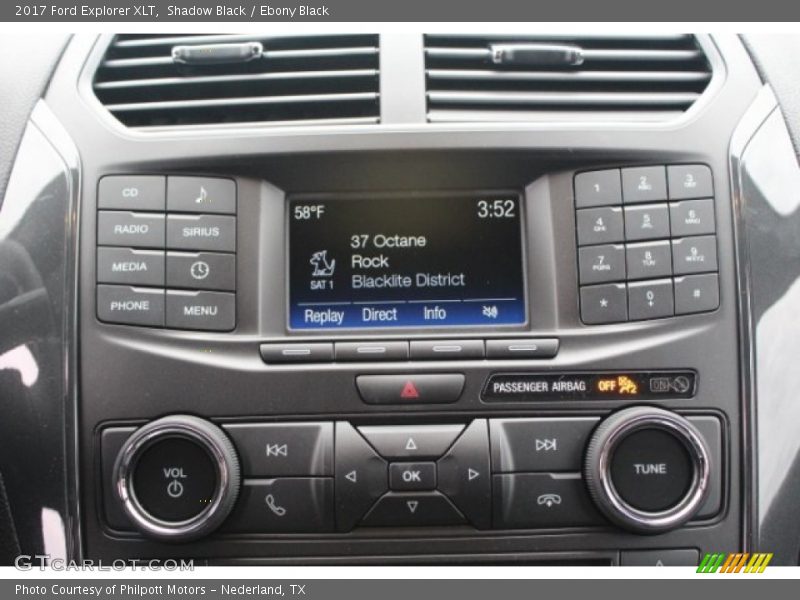 Shadow Black / Ebony Black 2017 Ford Explorer XLT