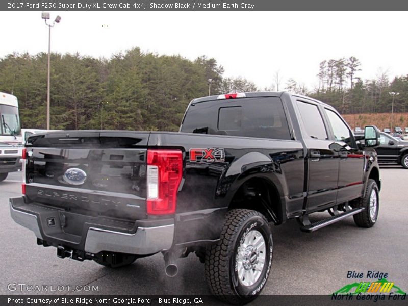 Shadow Black / Medium Earth Gray 2017 Ford F250 Super Duty XL Crew Cab 4x4