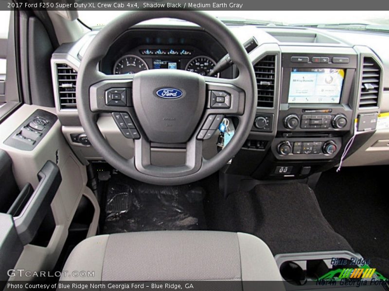 Shadow Black / Medium Earth Gray 2017 Ford F250 Super Duty XL Crew Cab 4x4