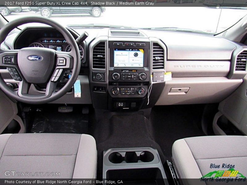 Shadow Black / Medium Earth Gray 2017 Ford F250 Super Duty XL Crew Cab 4x4