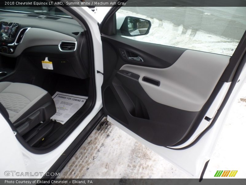 Summit White / Medium Ash Gray 2018 Chevrolet Equinox LT AWD