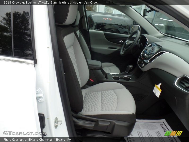 Summit White / Medium Ash Gray 2018 Chevrolet Equinox LT AWD