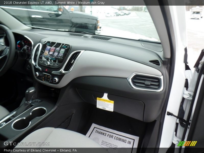 Summit White / Medium Ash Gray 2018 Chevrolet Equinox LT AWD